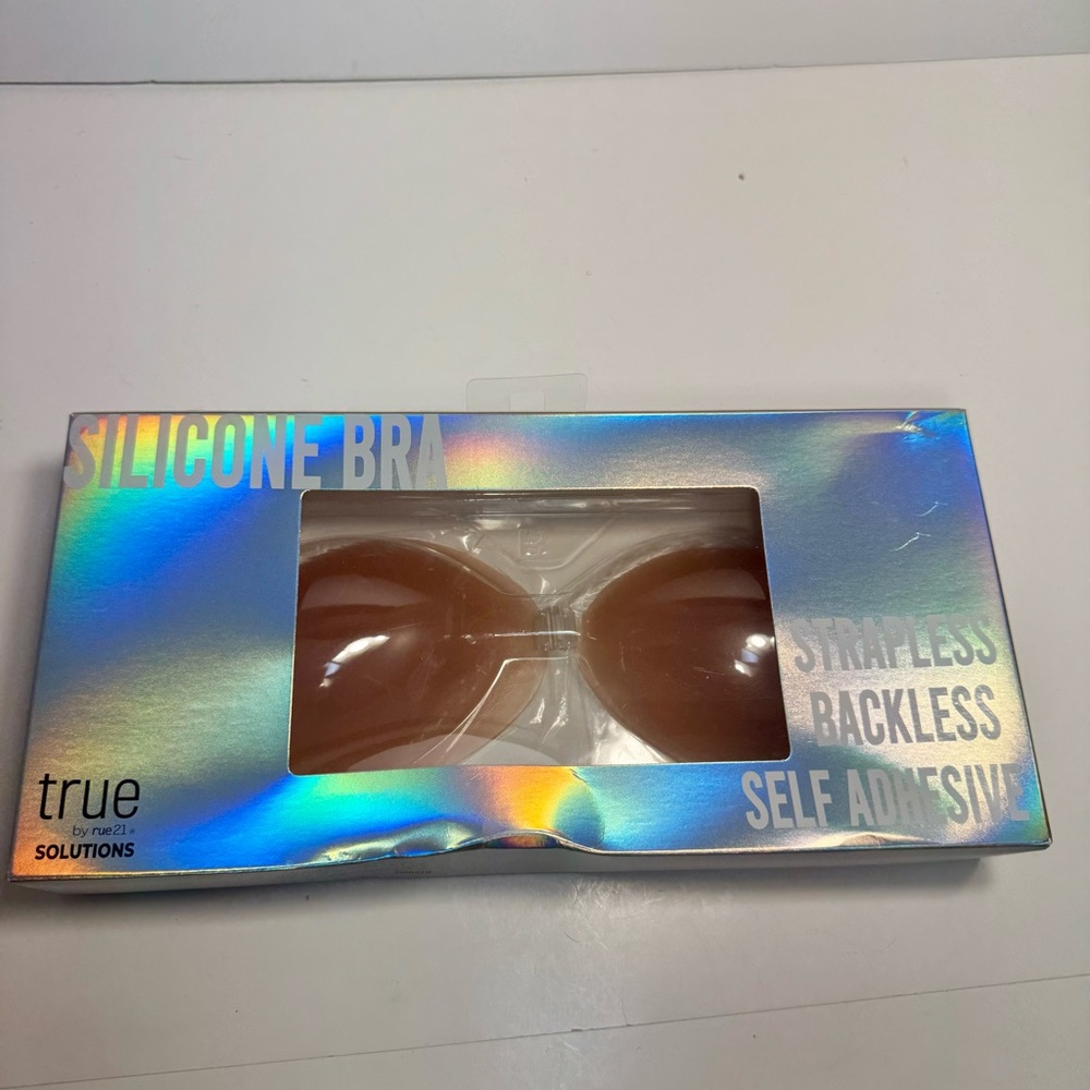 NWT. Rue 21 silicone self-adhesive bra size B Strapless, backless, self-adhesive